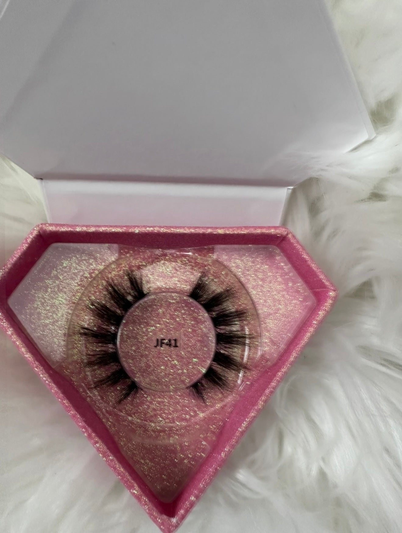 Drama Queen Lashes